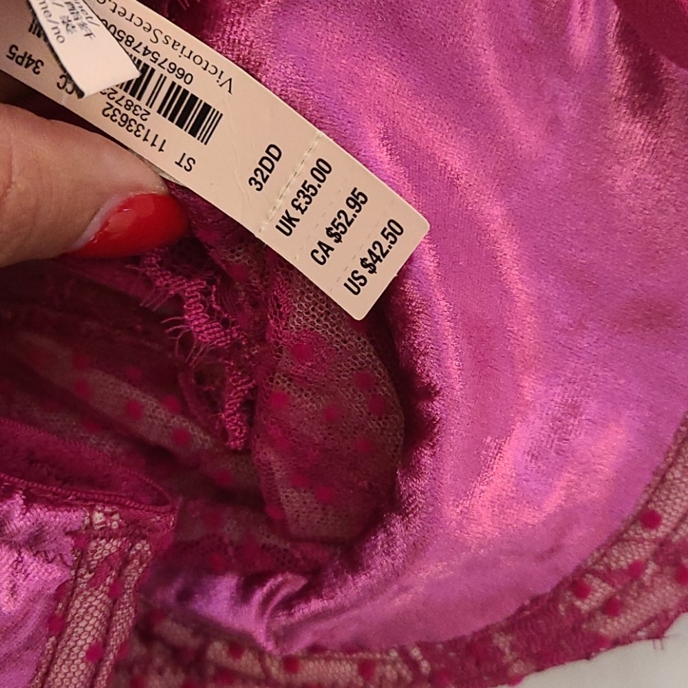 🥳LAST ONE 32DD🥳BUY 1 GET 1 FREE VICTORIA SECRET DREAM ANGELS BRA - Picture 11 of 11